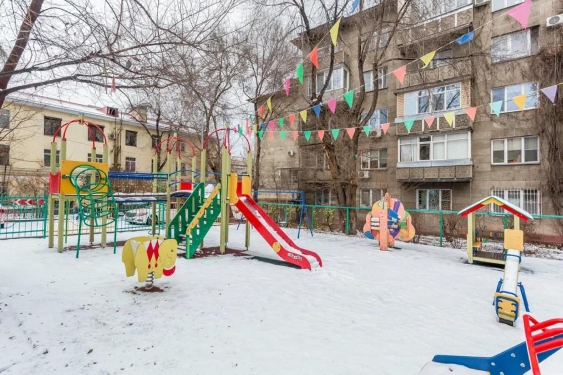 Шикарная Квартира В Золотом Квадрате Алма Ата Екстериор снимка